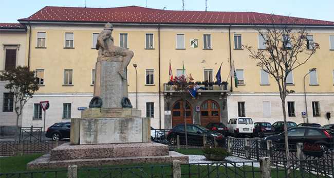 arona comune