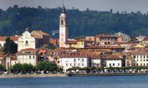 arona panorama da lago