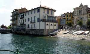 arona piazza del popolo