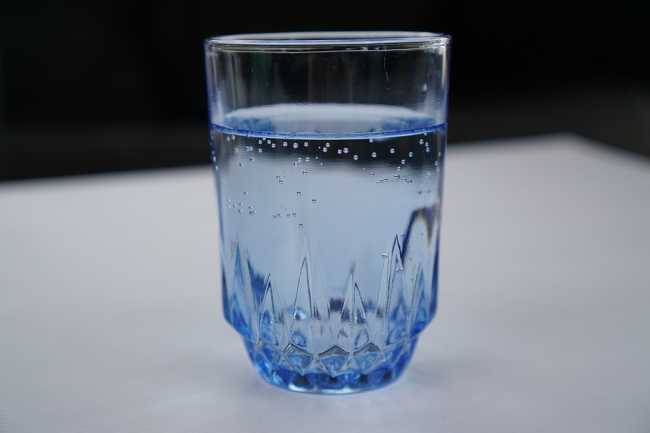 bicchiere acqua