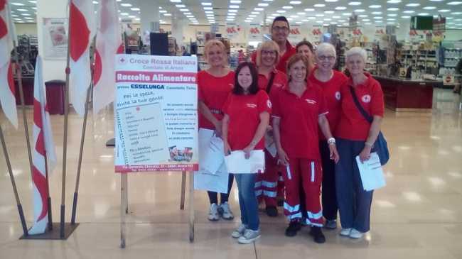 croce rossa Raccolta