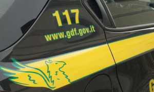 guardia di finanza auto