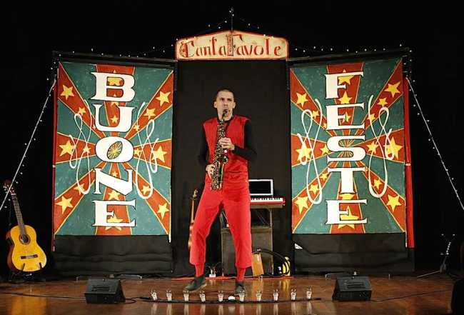 kosmocomico teatro