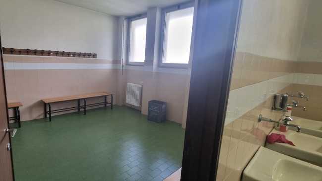 lesa sistemazione spogliatoi