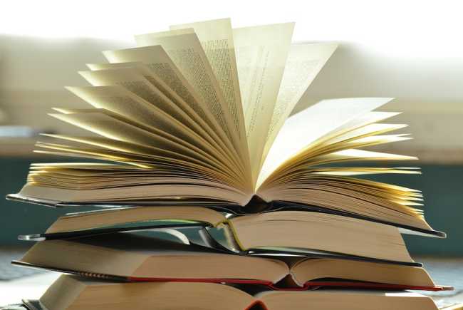 libri aperti