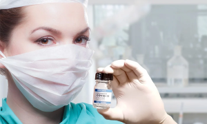 mascherina barattolo dose vaccino