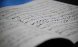 music 3207856 640