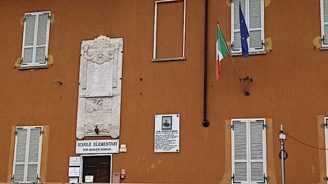 pombia dettaglio scuola