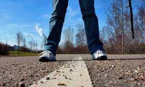 sidewalk 657906 640