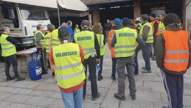 vp volontari pulizia foto