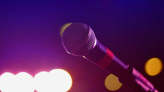 microfono cantare