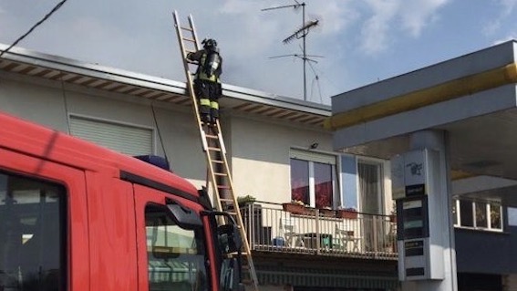 borgo ticino incendio