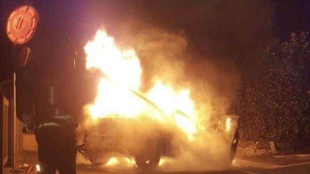 auto fiamme dormelletto