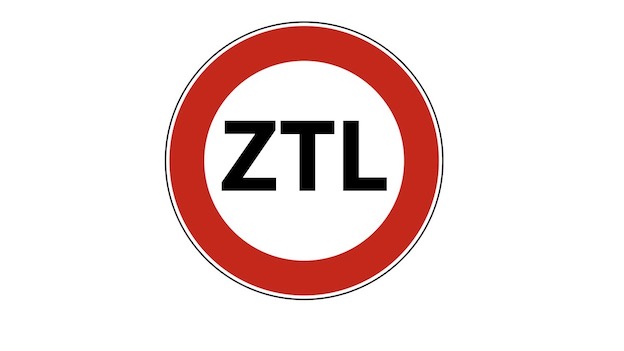 ztl cartello foto