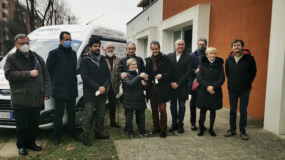 Consegna chiavi automezzi