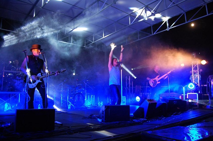 Il tempo non ferma“Avis in Rocck”. Successo per la due giorni di musica nel sangue. Foto