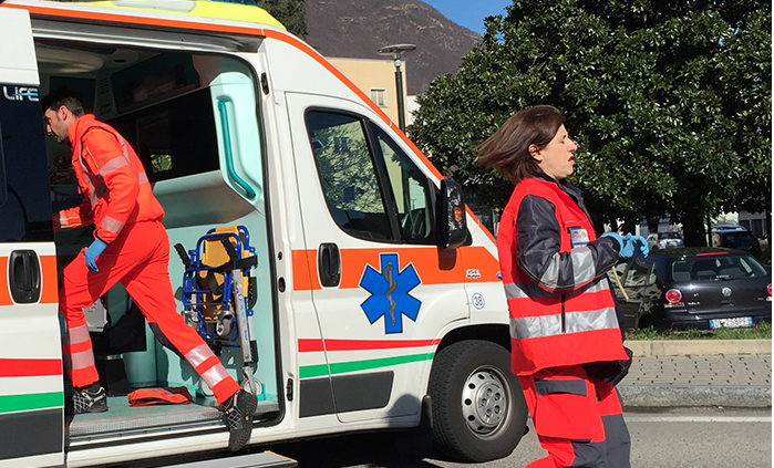 Allarme per la scomparsa di un ragazzino nel lago Maggiore