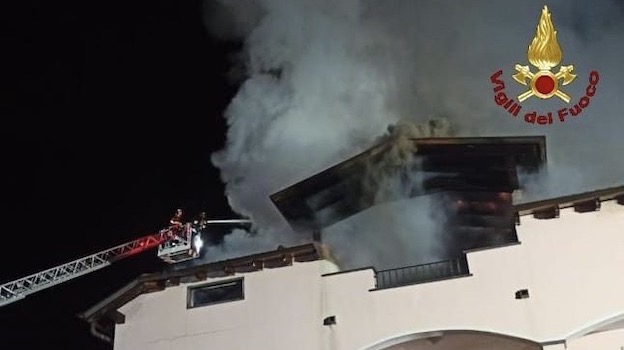 incendio oleggio castello 1