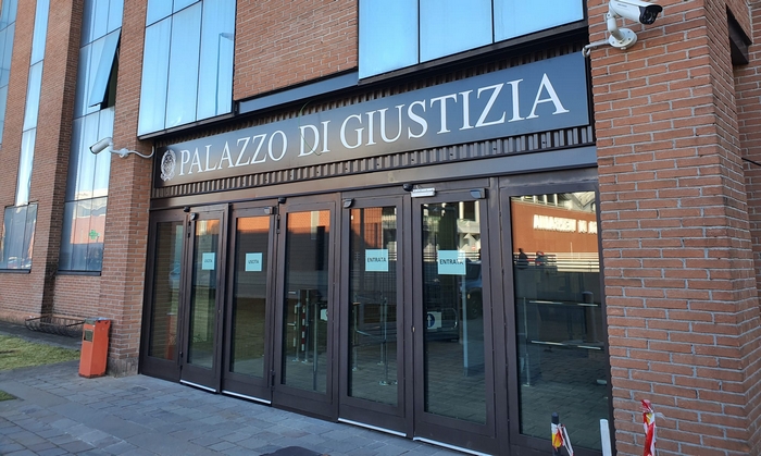 Morti di Covid in casa di riposo, i parenti chiamano in causa l’Asl