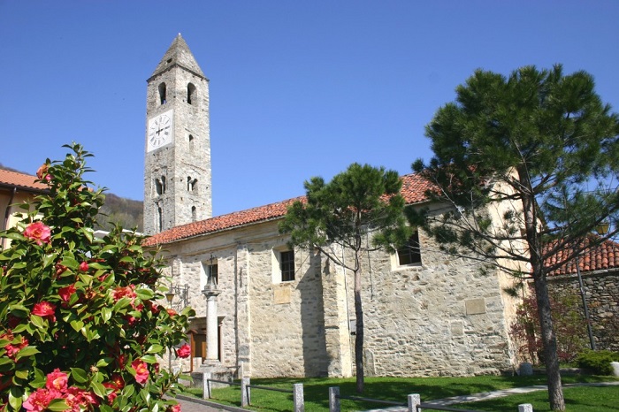 Moda sotto il Campanile, un  sabato sera diverso a Massino Visconti